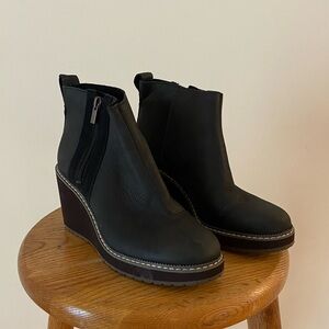 Toms Black Ankle Boots